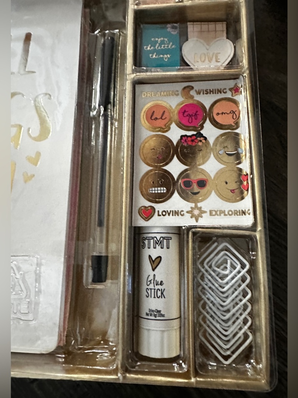Scrapbook Set..”Do All Things With Love' Notebook + Stickers/Accessory Set - Picture 4 of 6